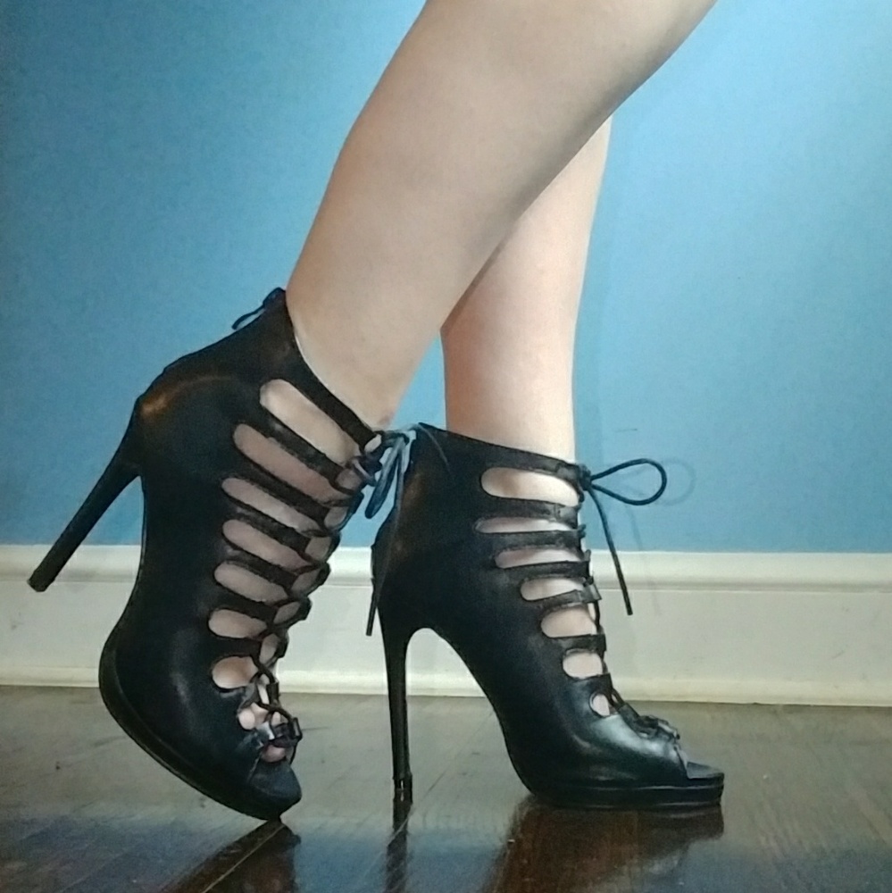 ♥️ 3/$25 West Blvd Shoes Febe Platform Heel Sandal 
